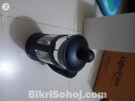 French Press and Milk Froathing Pitcher